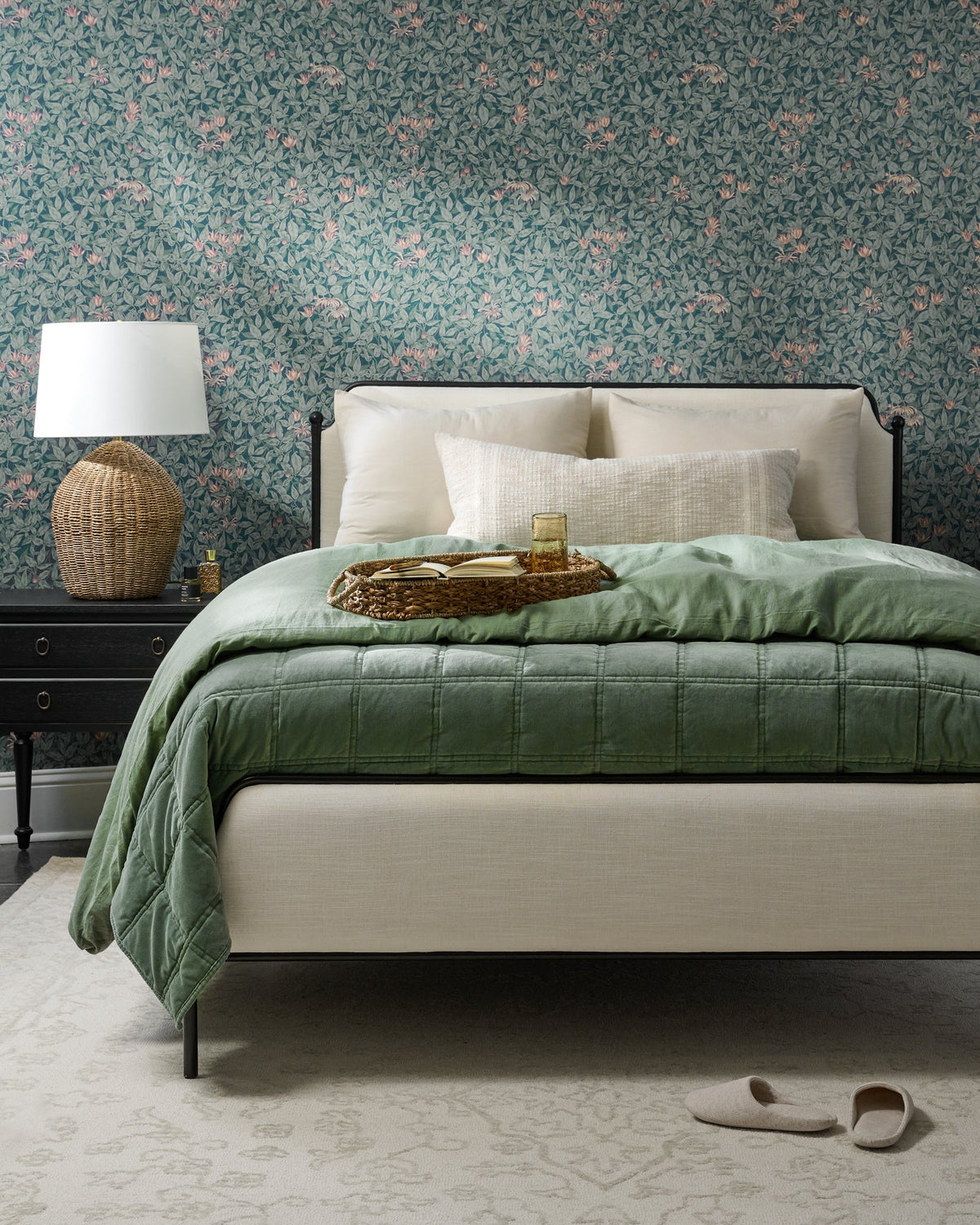 Mavelle Weekend Velvet Quilt - Dusty Green quilt - View 7