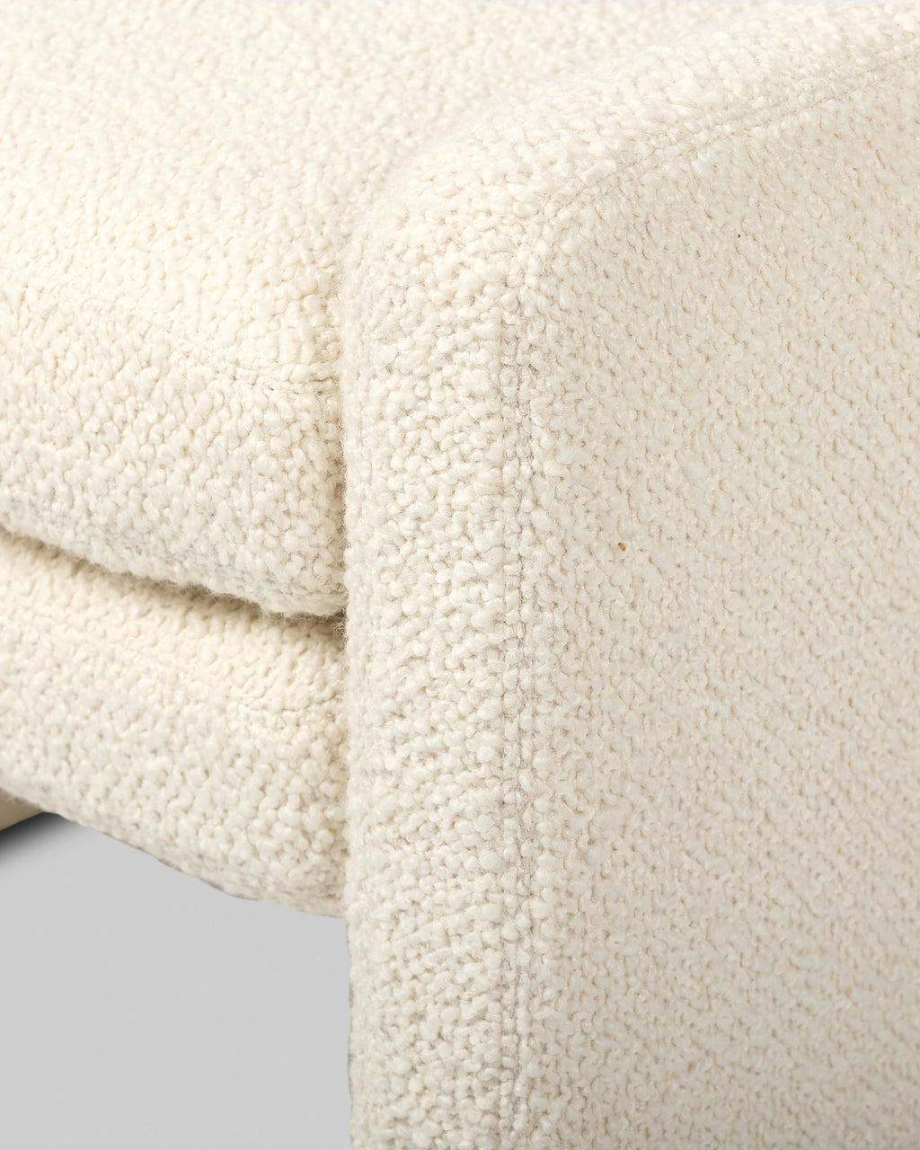 Mavelle Blair Ottoman ottoman - Side View