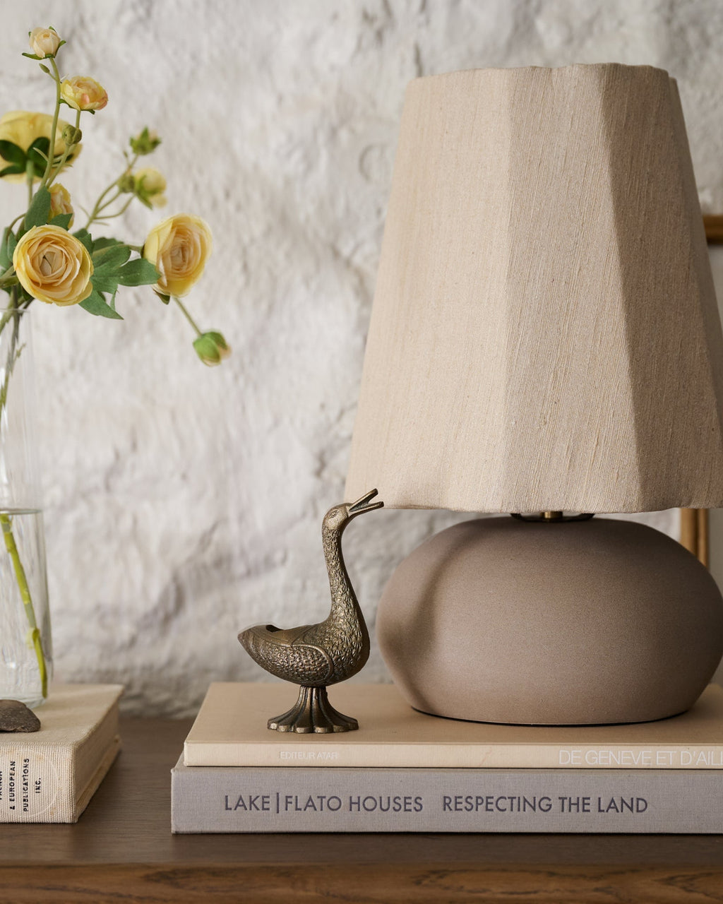 Mavelle Edie Table Lamp table lamp - Close-Up