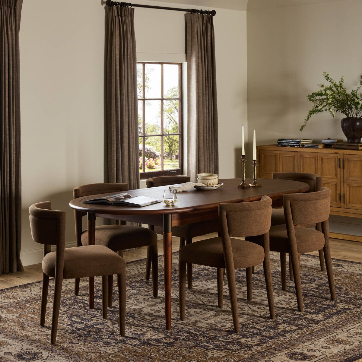 Mavelle Piper Oval Extension Dining Table dining table - Detail View