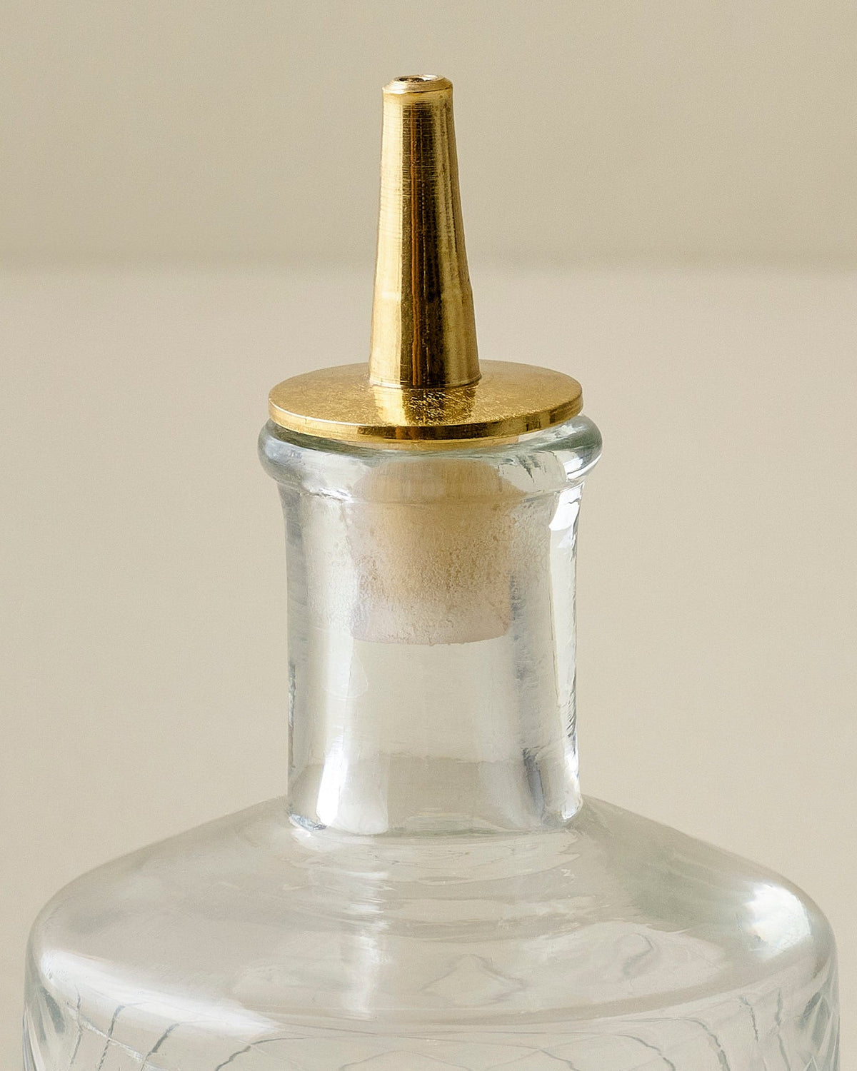 Mavelle Vintage-Inspired Etched Glass Bottle drinking glass - Close-Up