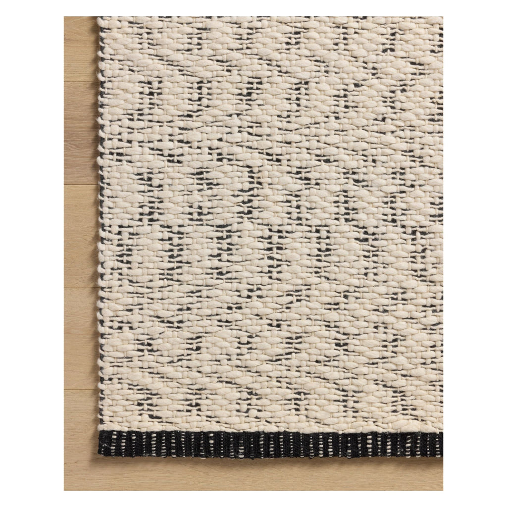 Mavelle Betty Ivory Black Rug area rug