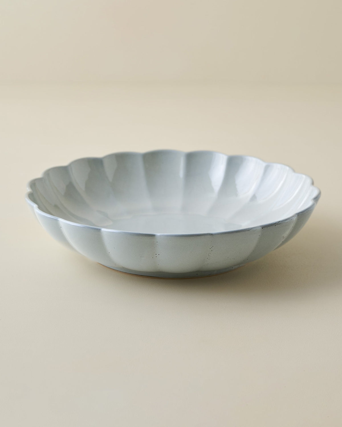 Mavelle Oversized Grey Scalloped Serving Bowl serving piece