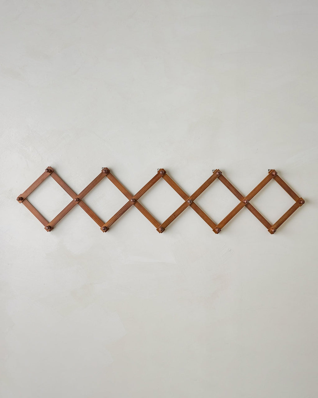 Mavelle Accordion Wooden Wall Hook wall hook