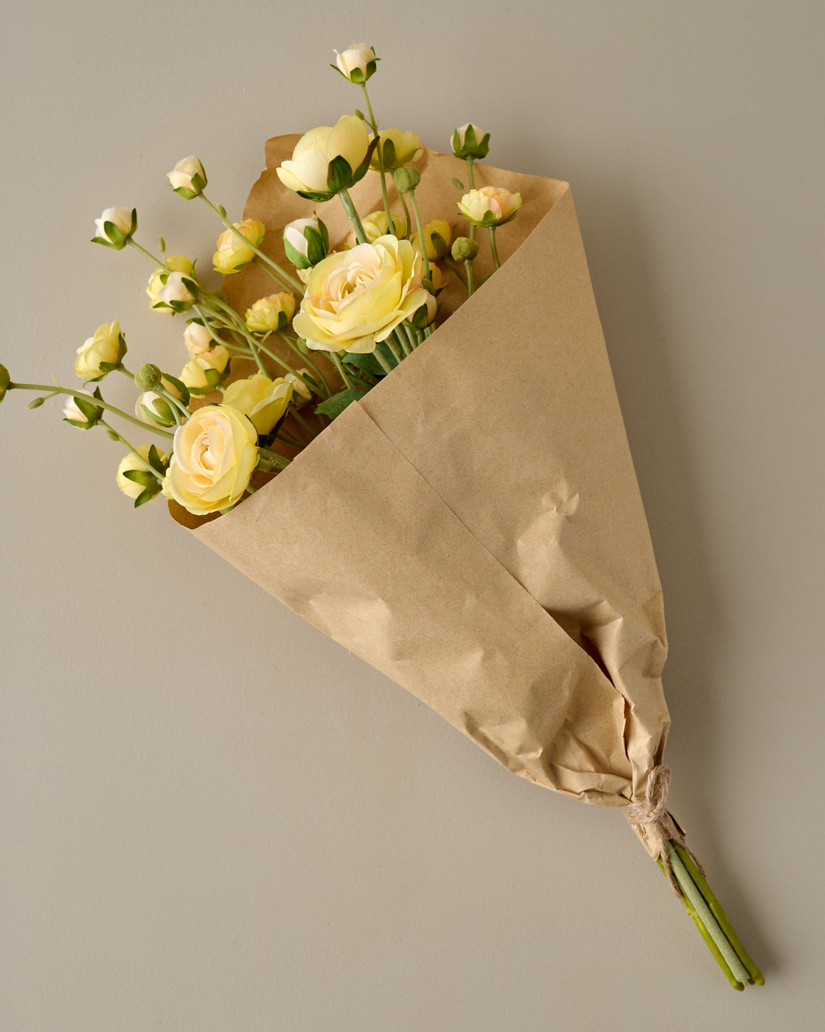 Mavelle Ranunculus Bloom Bundle faux floral stem - Detail View