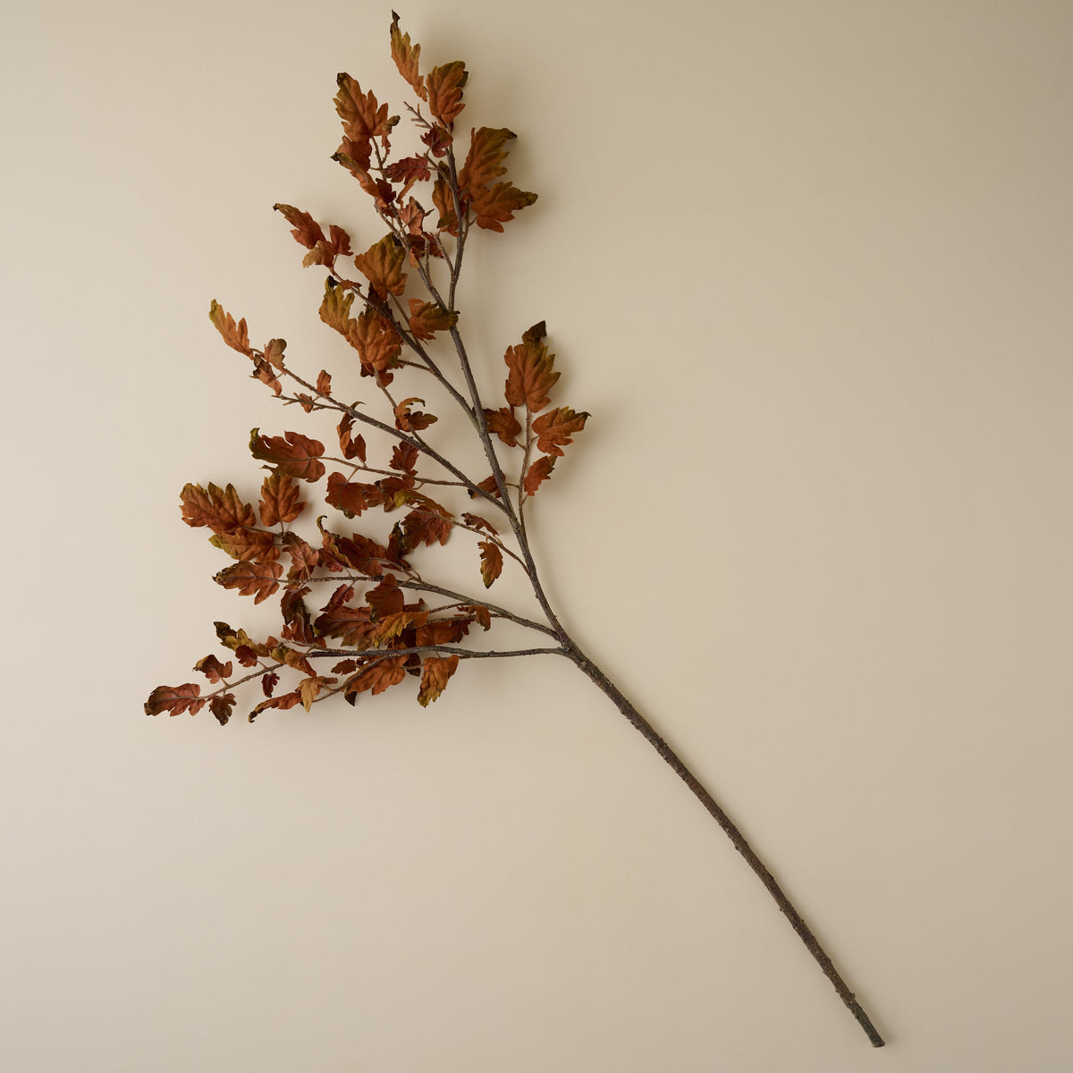 Mavelle Oversized Oak Leaf Branch faux floral stem - Detail View