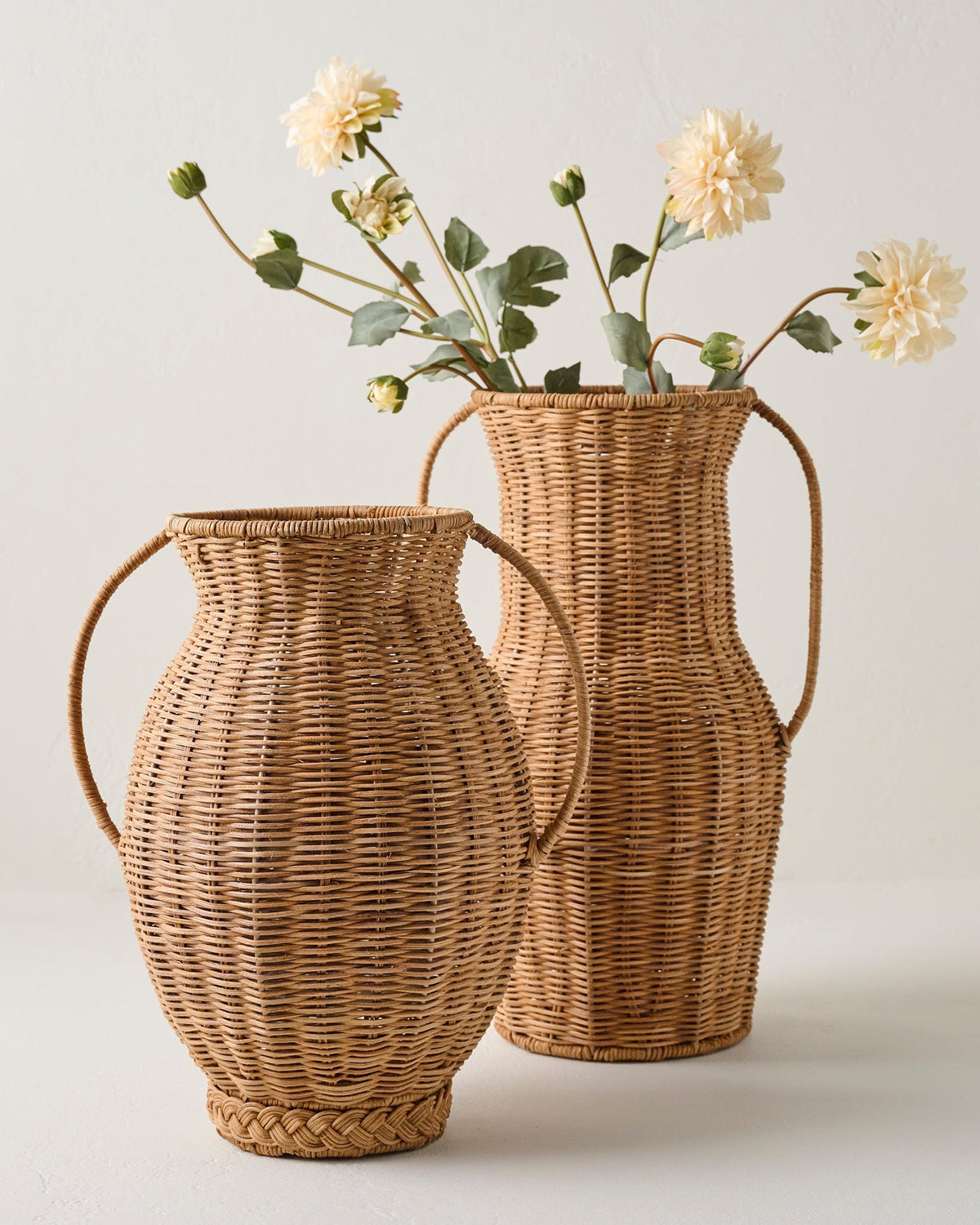 Mavelle Round Rattan Vase vase