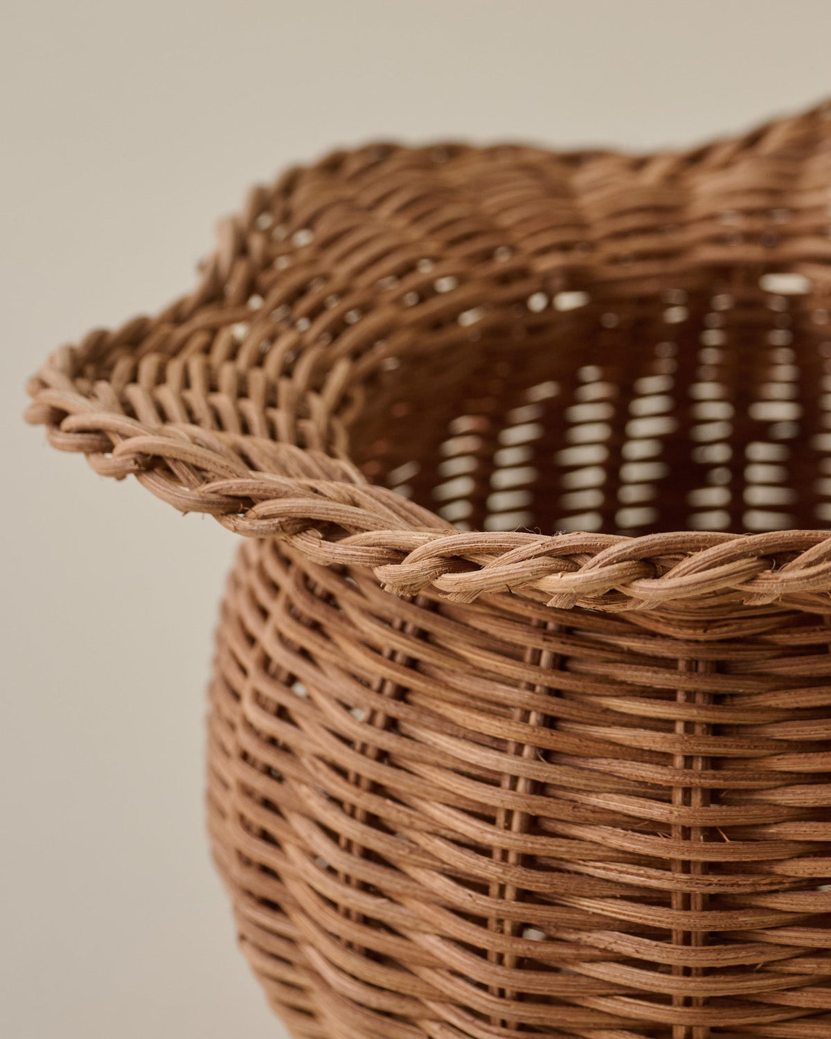 Mavelle Perry Scalloped Rim Woven Vase vase - Styled in Room