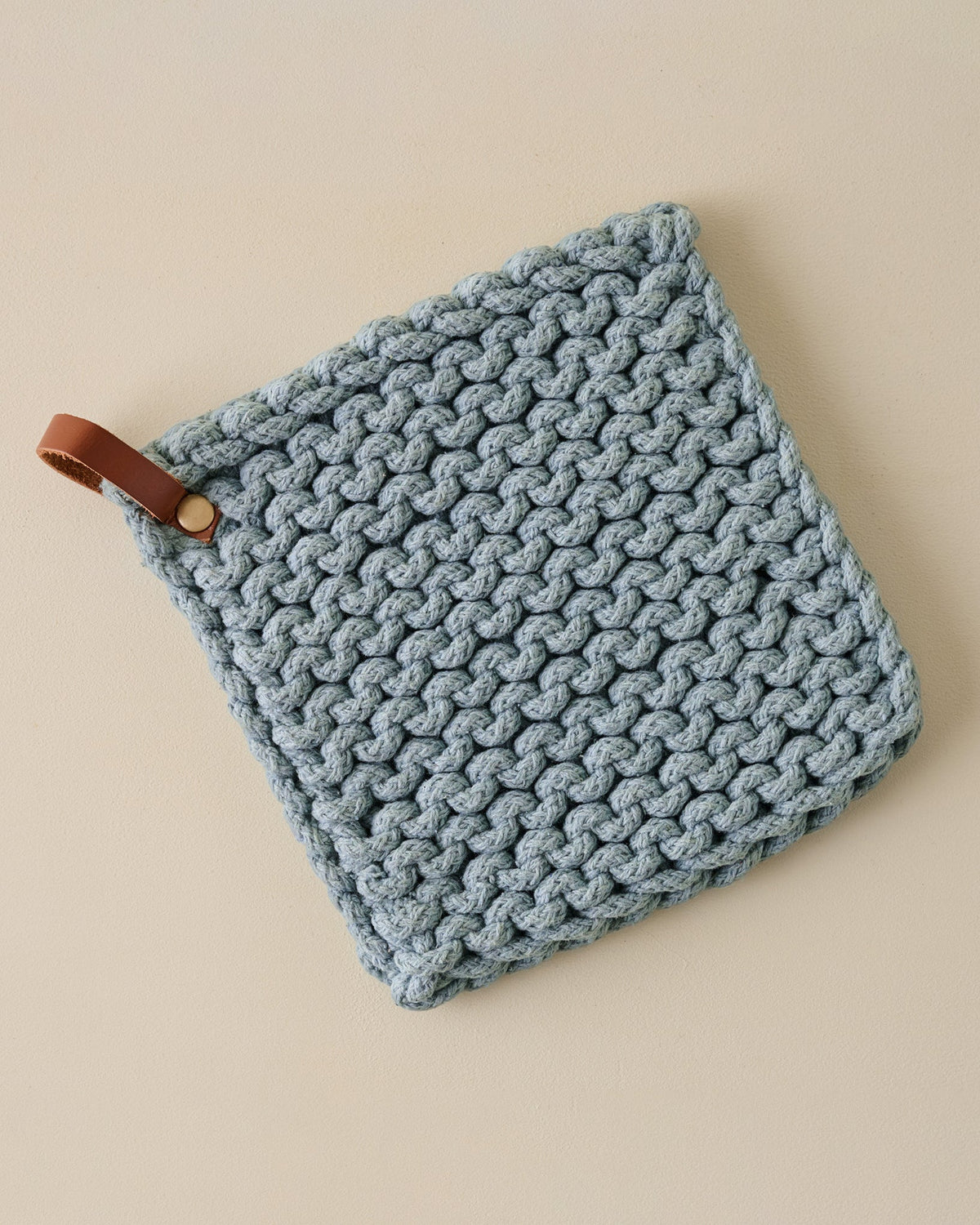 Mavelle Hand Crocheted Cotton Pot Holder kitchen linen - Side View