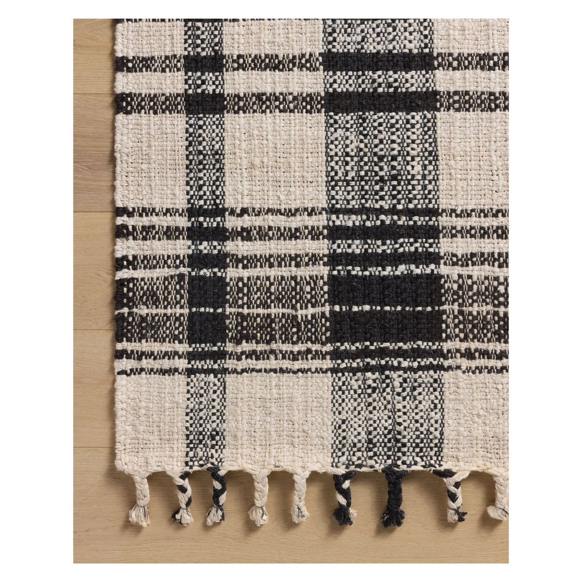 Mavelle Louie Ivory Black Rug area rug