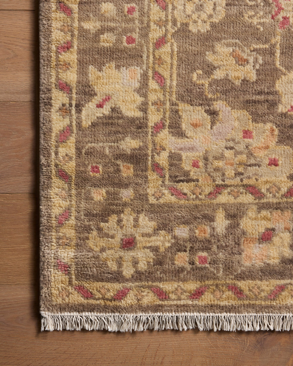 Mavelle Lucielle Bark Sunset area rug