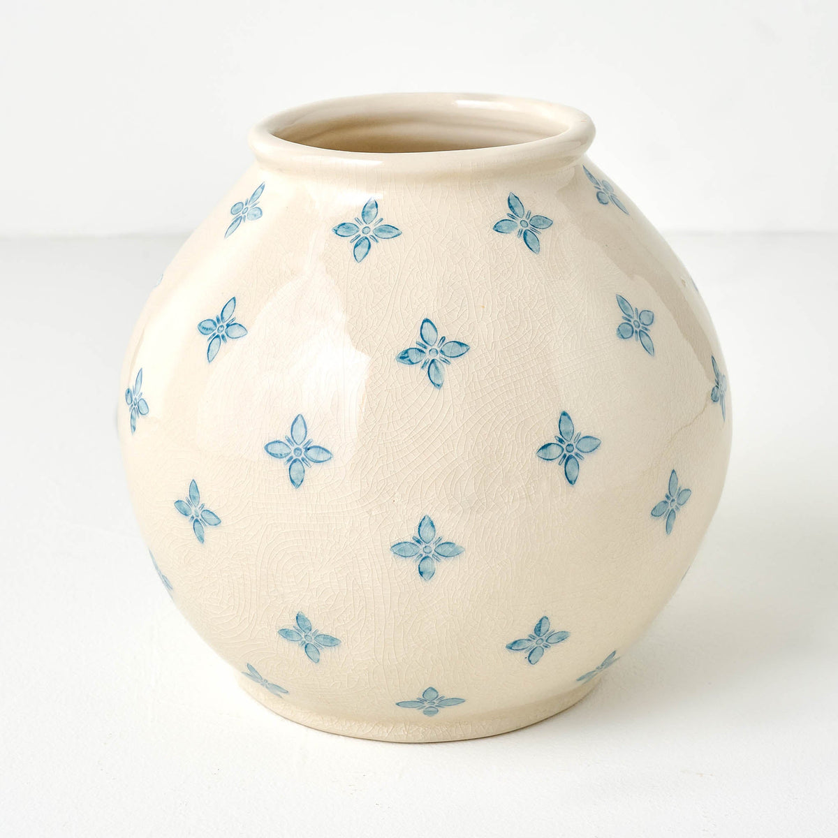 Mavelle Cream and Blue Luna Vase vase - Detail View