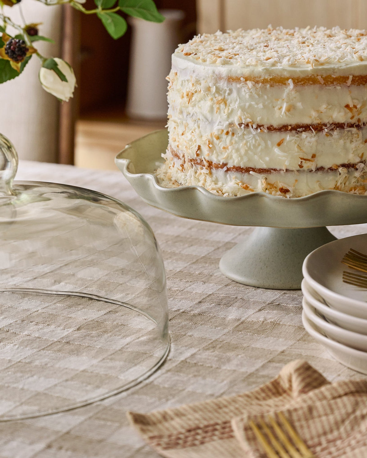 Mavelle French Grey Ruffle Cake Stand with Dome cake stand