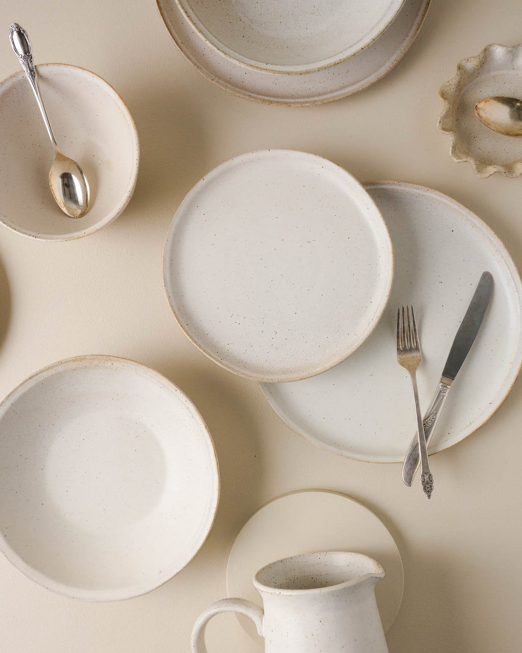 Mavelle French White Speckle Plate dinnerware set - Alternate View