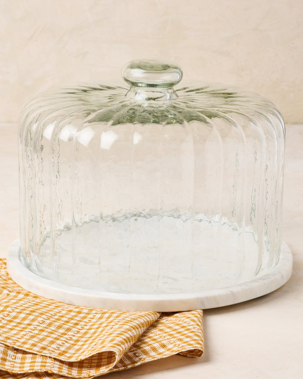 Mavelle White Marble Fluted Cake Dome cake stand - Detail View