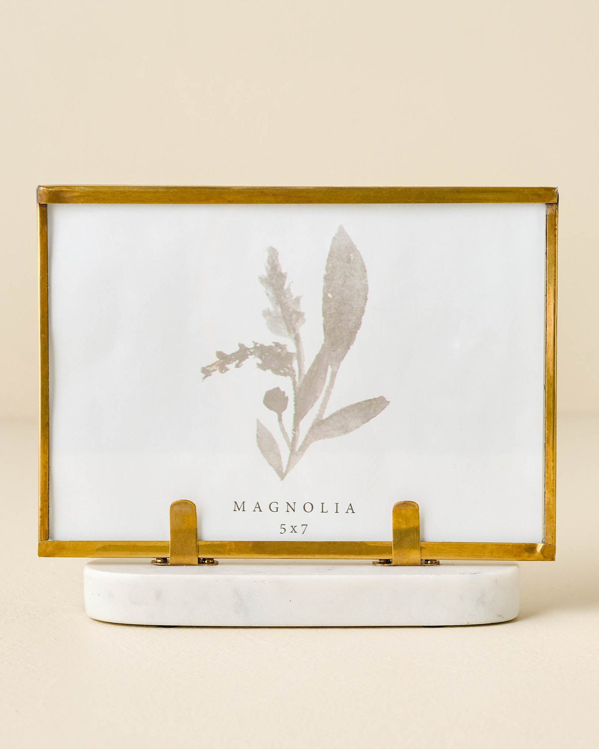 Mavelle Antique Brass Bracket Photo Frame picture frame