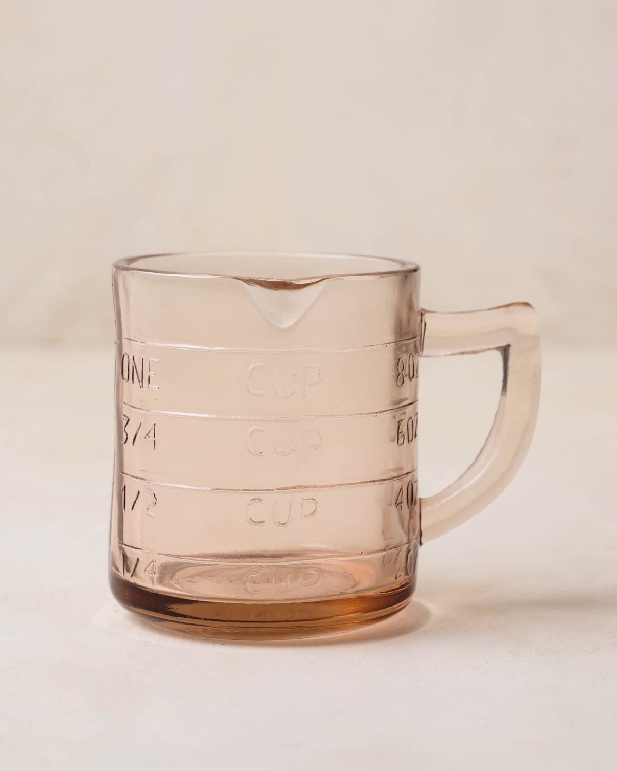 Mavelle Blush One Cup Glass Measuring Cup mug - Detail View