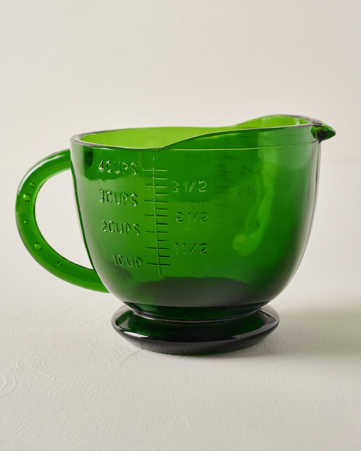 Mavelle Green Glass 4 Cup Measuring Cup mug - Detail View