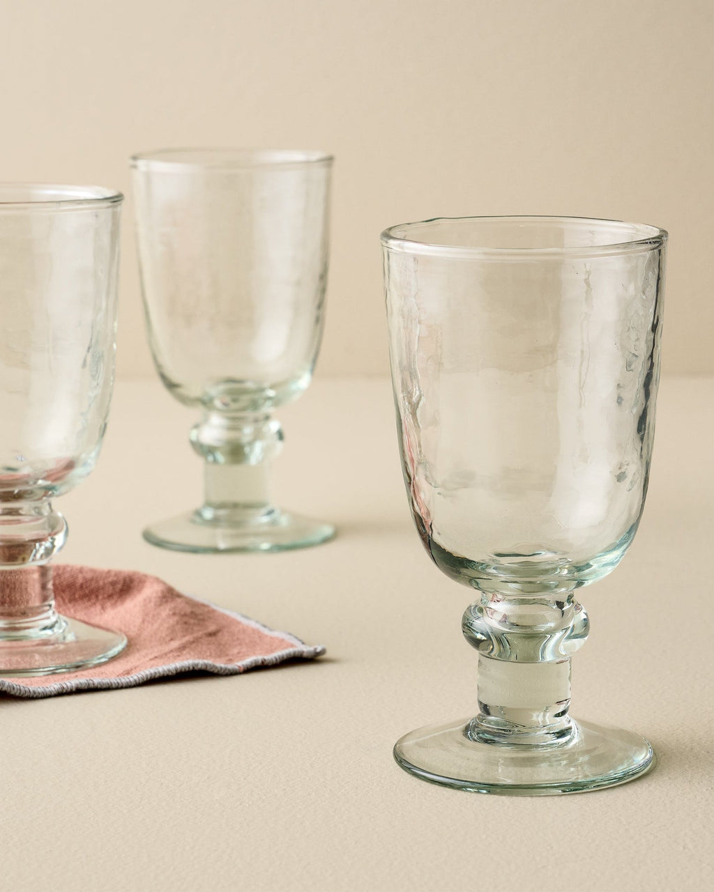 Mavelle Rustic Glass Stemware drinking glass