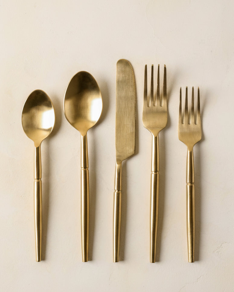 Mavelle Antique Gold Flatware (Set of 5) flatware set - Detail View