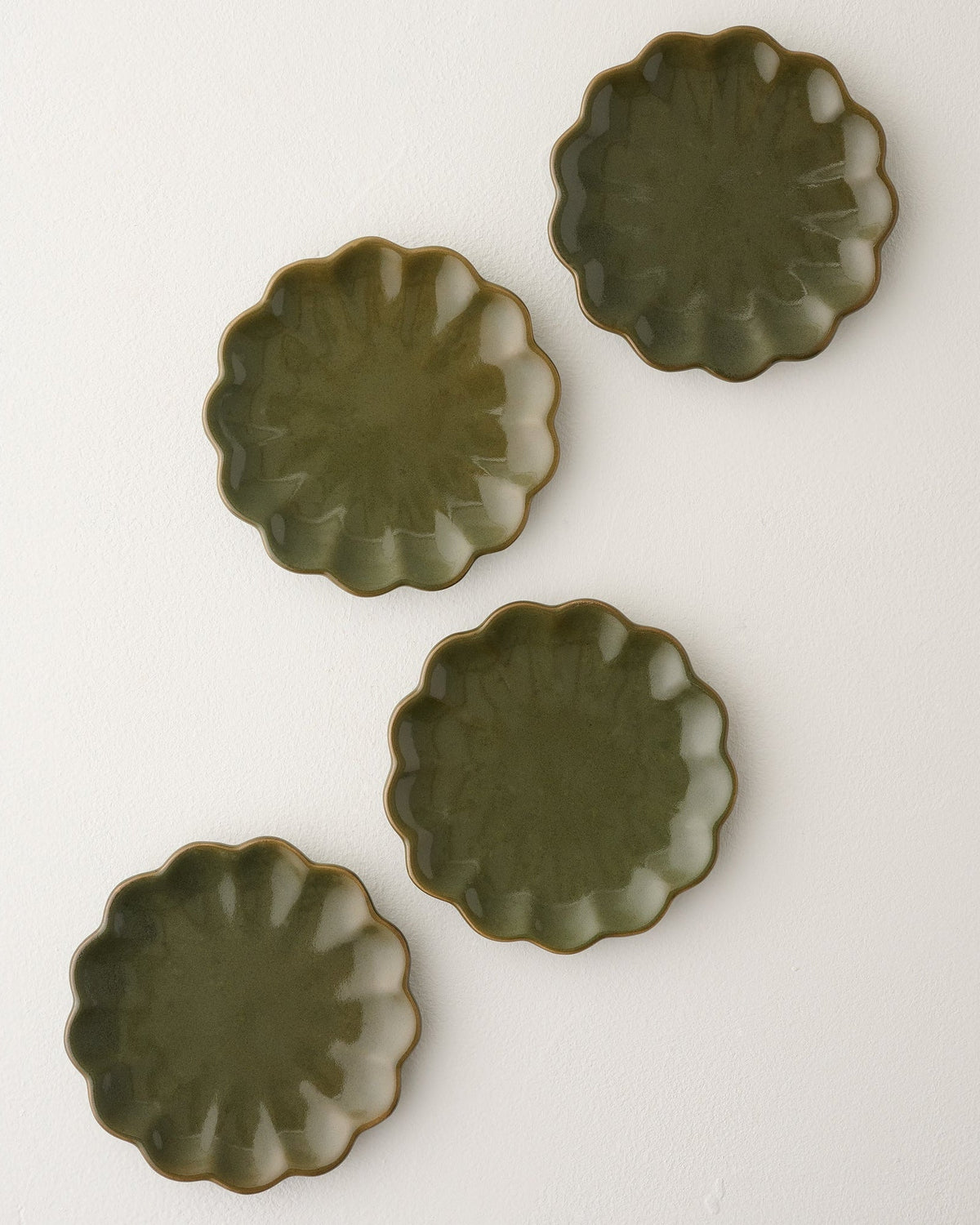 Mavelle Sage Scalloped Edge Coaster Set of Four coaster set