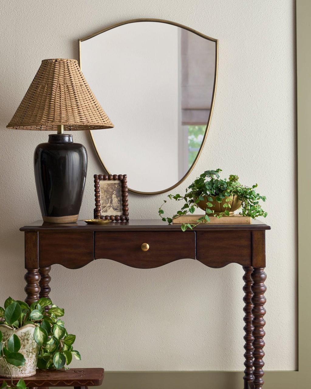 Mavelle Amalia Table Lamp with Woven Shade lamp shade - Side View