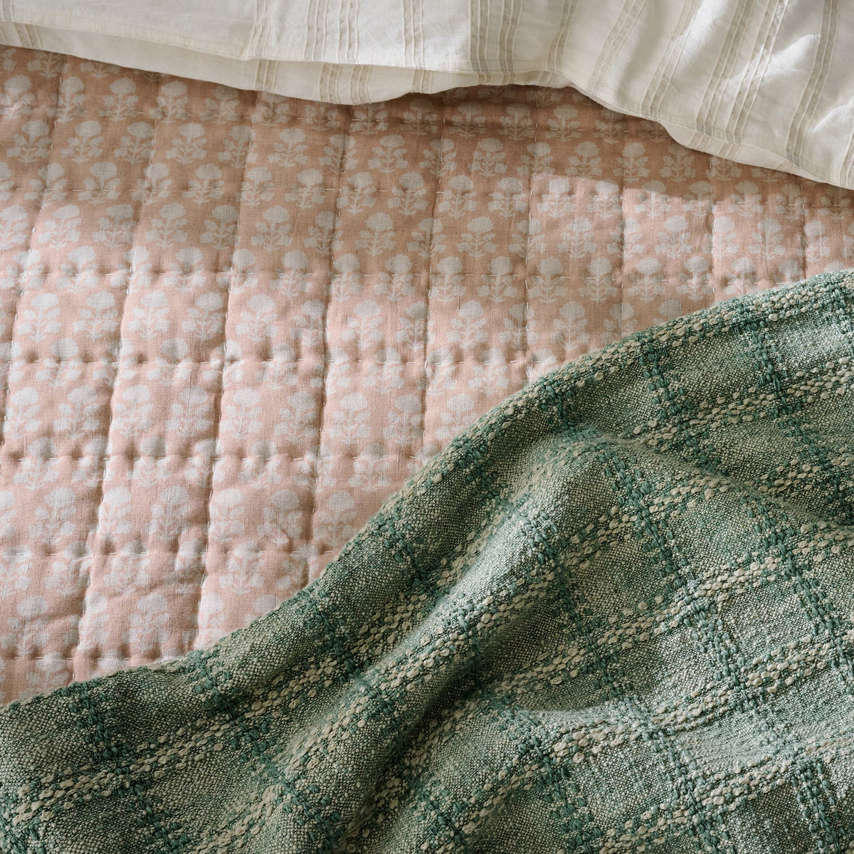 Mavelle Woven Grid Coverlet quilt - View 8