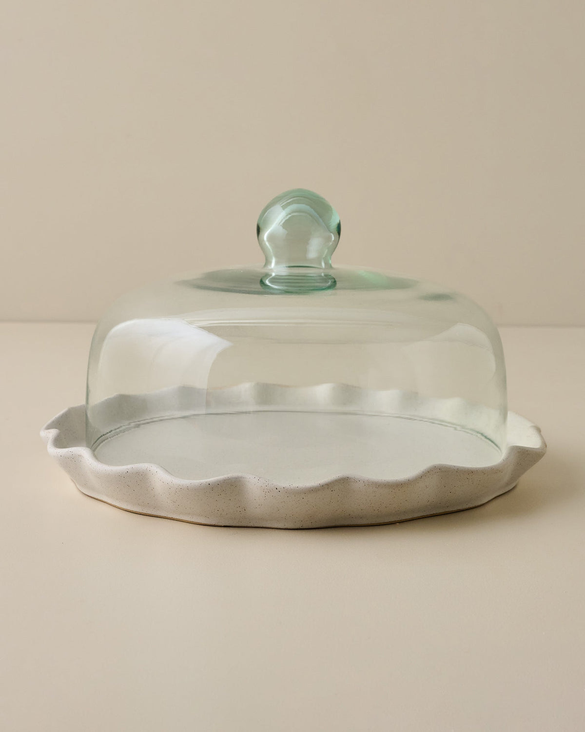Mavelle French White Ruffle Cake Plate & Dome cake stand - Detail View