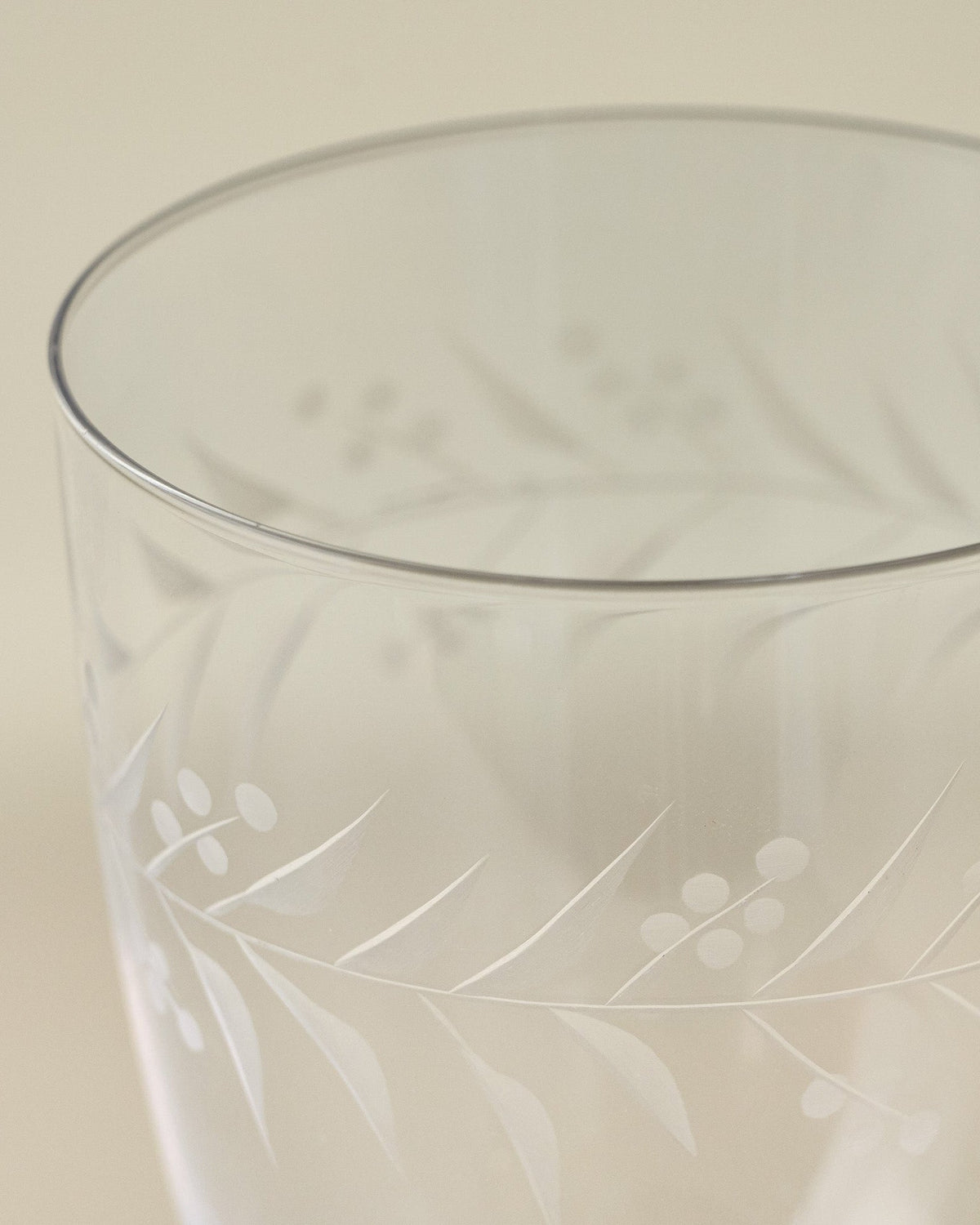 Mavelle Vintage-Inspired Etched Glass Tumbler drinking glass - Side View