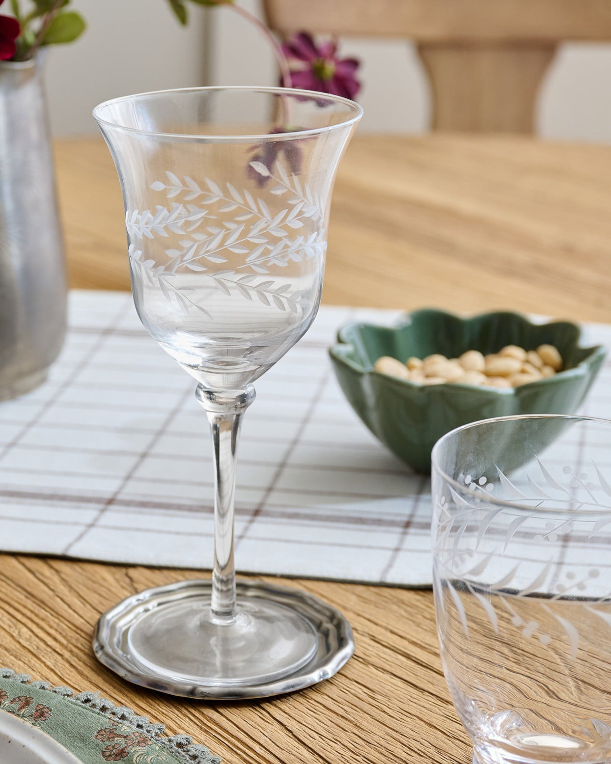 Mavelle Vintage-Inspired Etched Glass Wine Glass drinking glass - Detail View