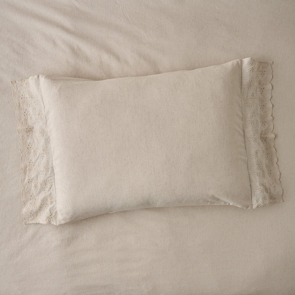 Mavelle Natural Clara Eyelet Flange Duvet & Sham Set (Queen) duvet cover - Close-Up