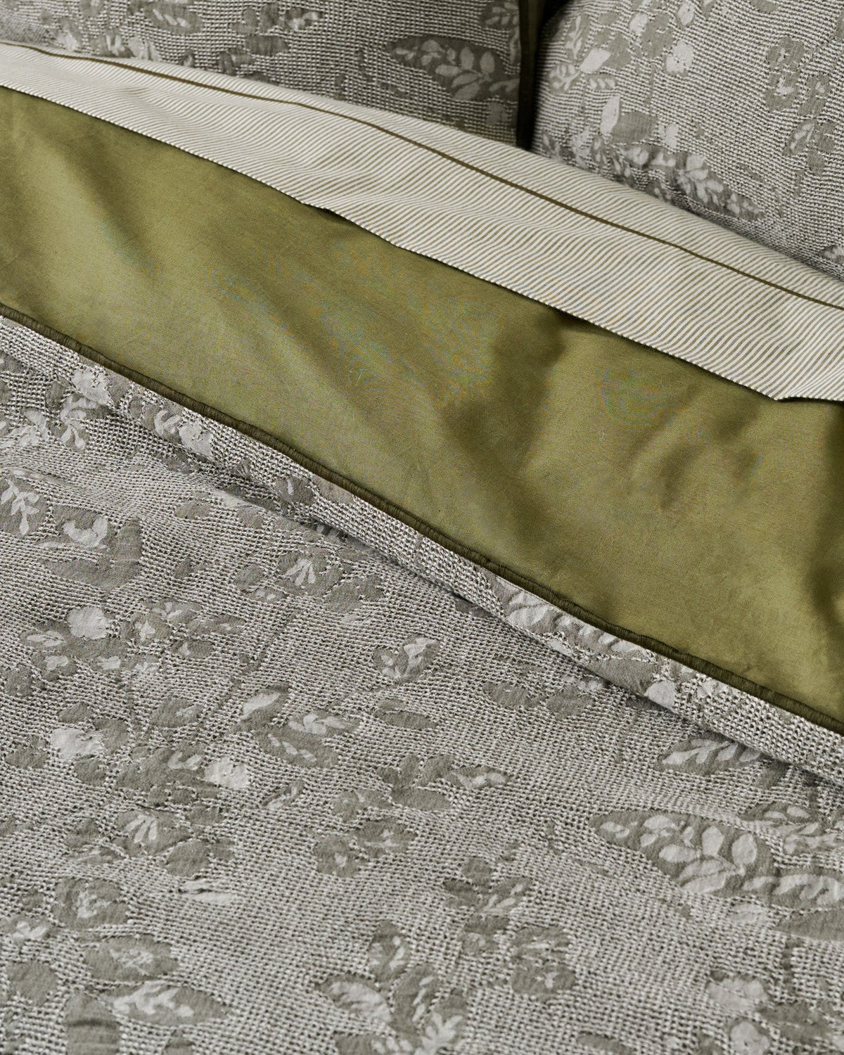 Mavelle Willow Floral Jacquard Duvet Cover duvet cover - Detail View