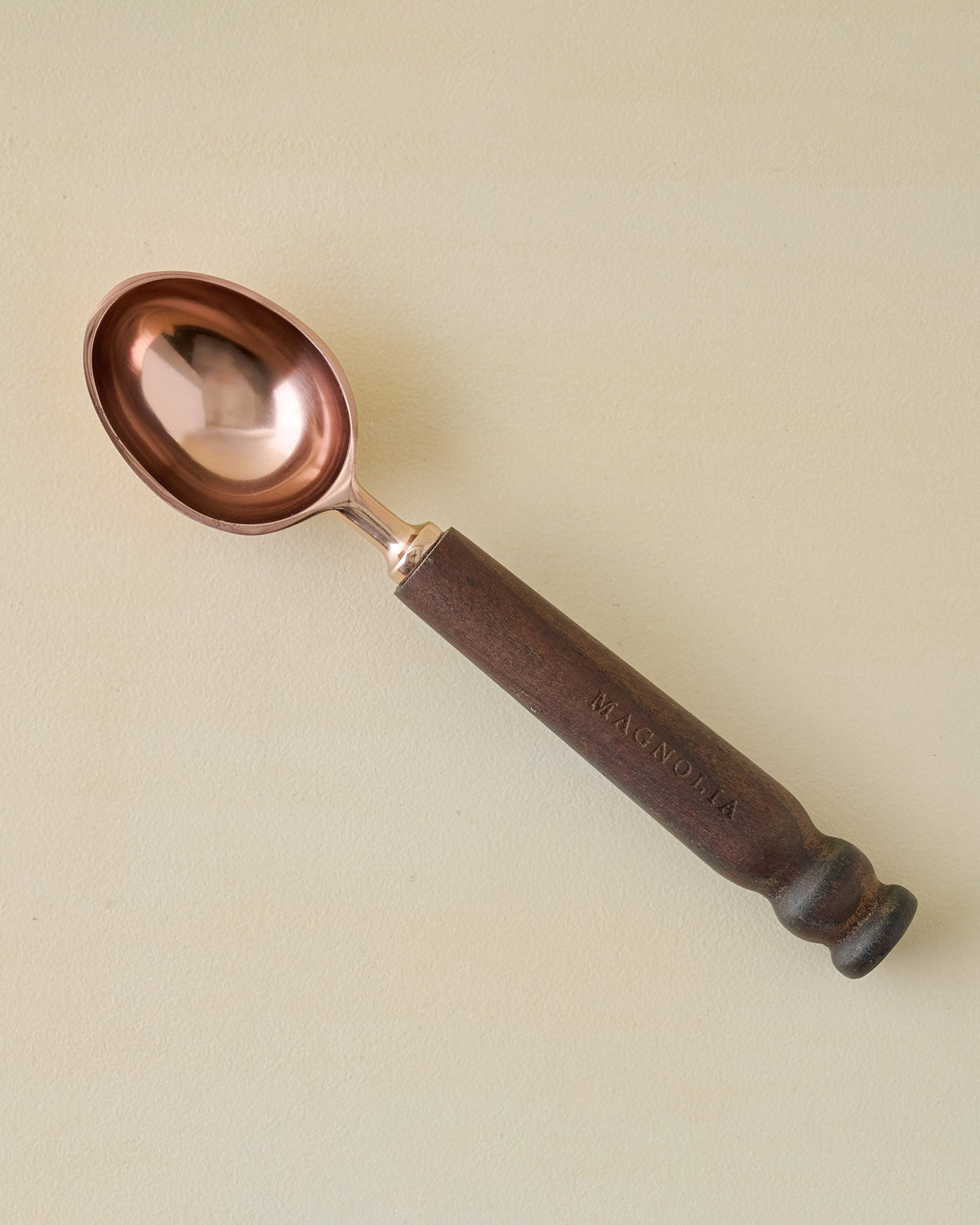 Mavelle The Gristmill Collection Walnut Ice Cream Scoop kitchen tool - Detail View