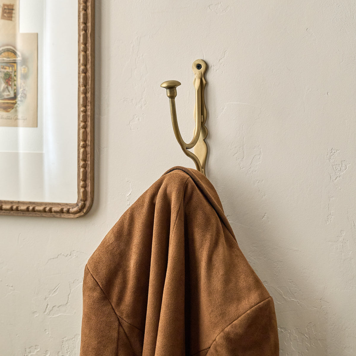 Mavelle Mia Antiqued Brass Wall Hook wall hook - Detail View