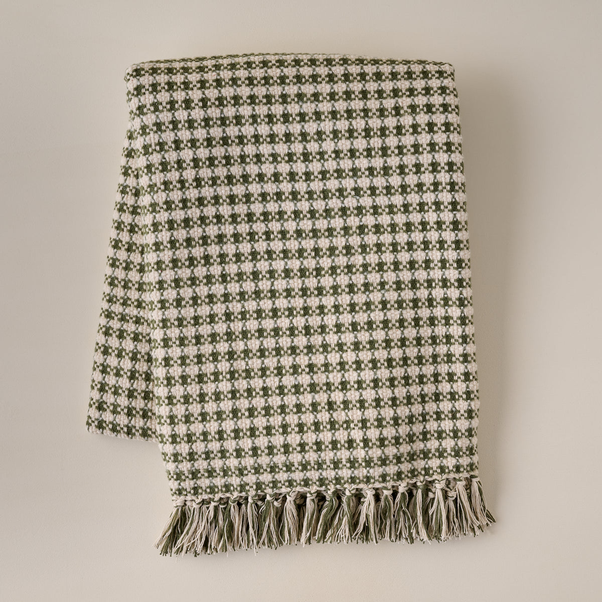 Mavelle Aspen Throw throw blanket - Detail View