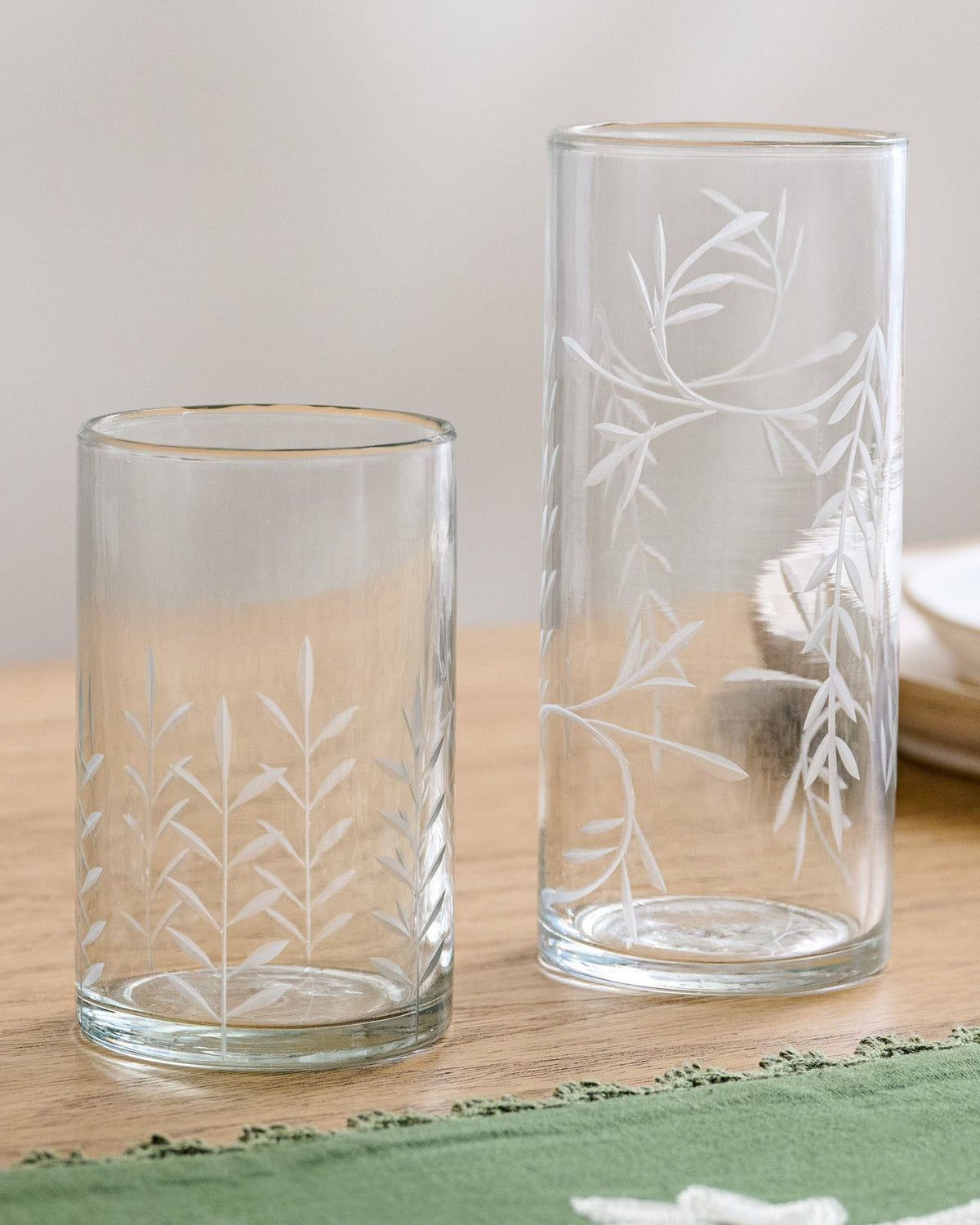 Mavelle Marlowe Etched Glass Tumbler drinking glass - Detail View
