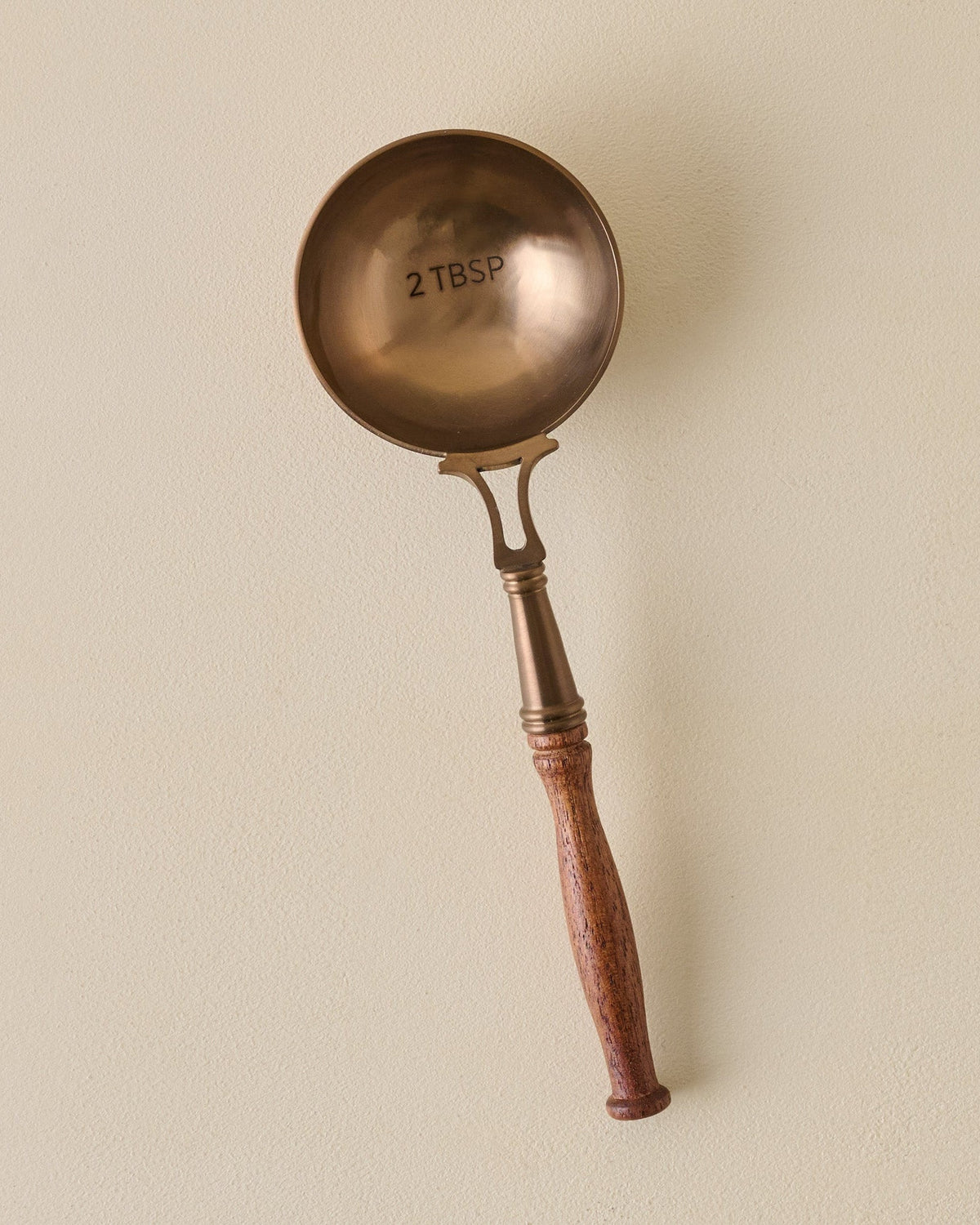 Mavelle Antique Copper & Wood Coffee Scoop kitchen tool - Detail View