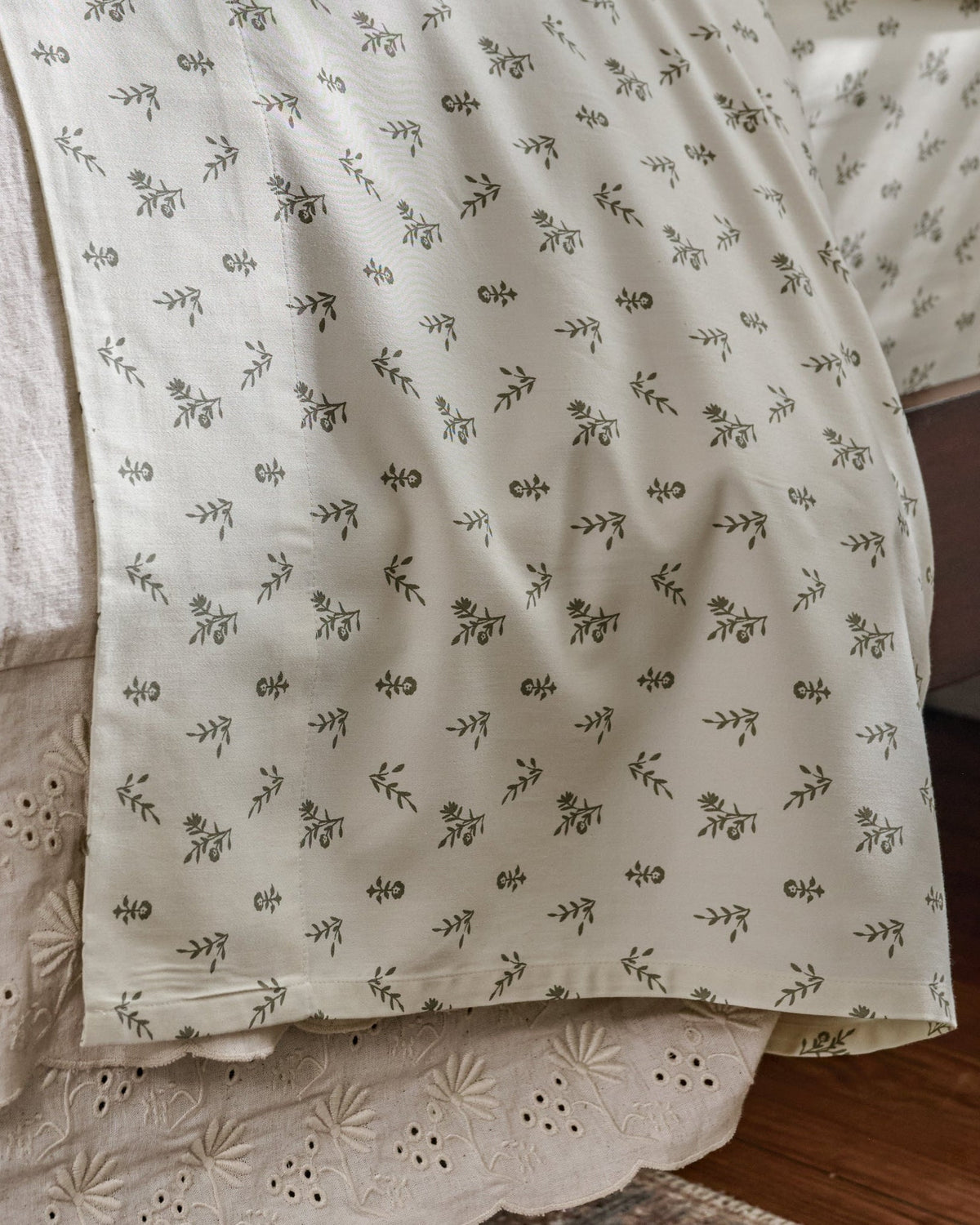 Mavelle Marjorie Printed Sheet Set bedding - Detail View