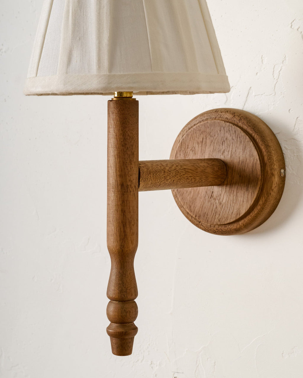 Mavelle Arden Wired Sconce wall sconce - Close-Up