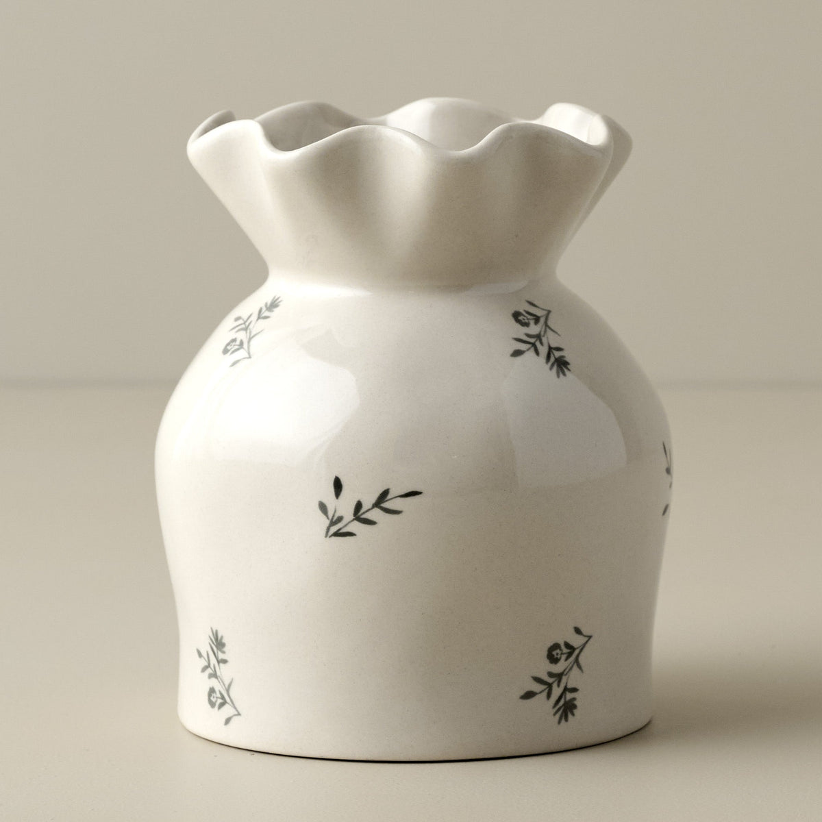 Mavelle Jane Floral Vase vase