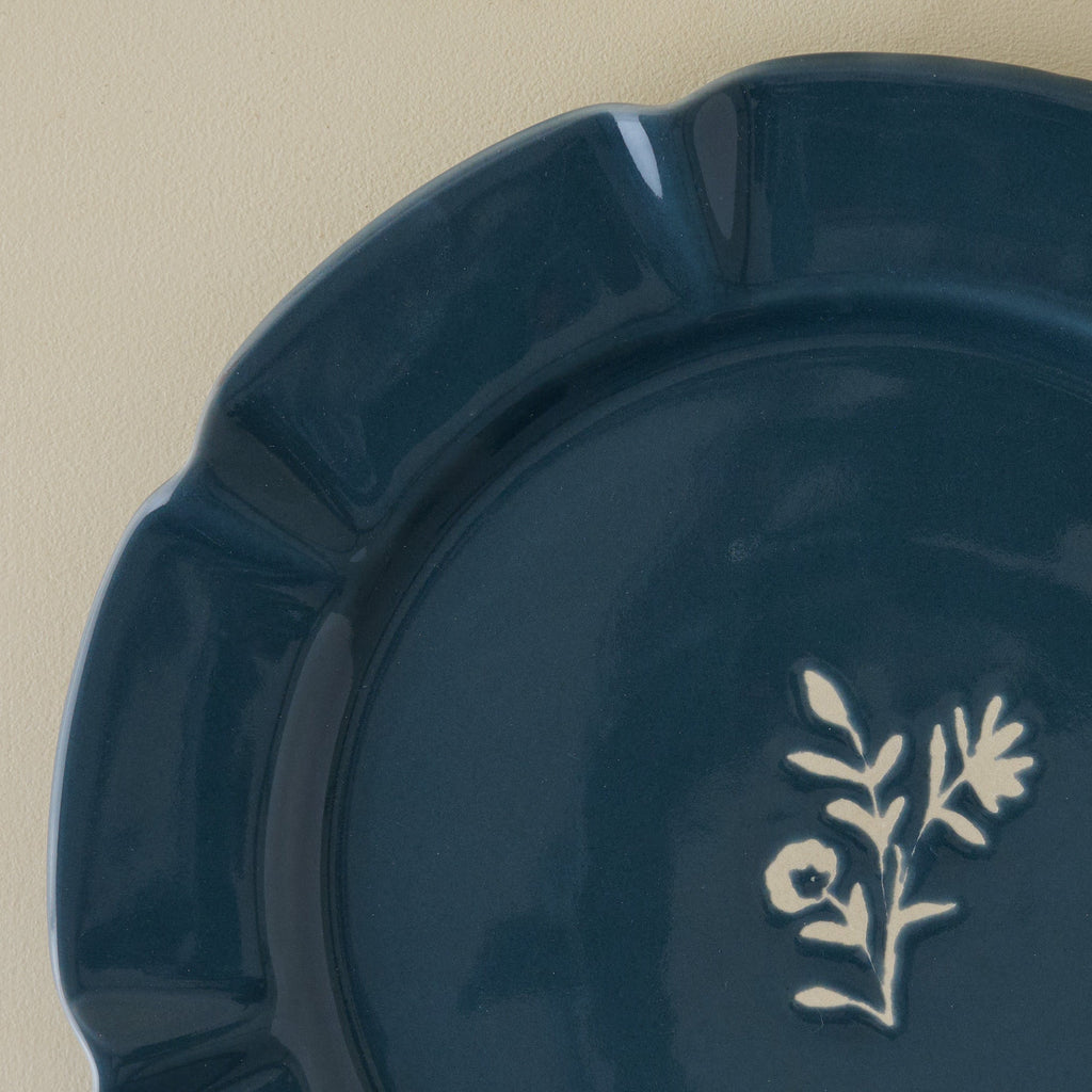Mavelle Navy Luna Plate dinnerware set - Alternate View