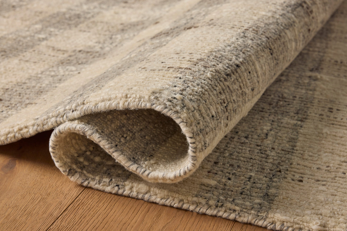 Mavelle Merritt Ivory Grey area rug - Close-Up