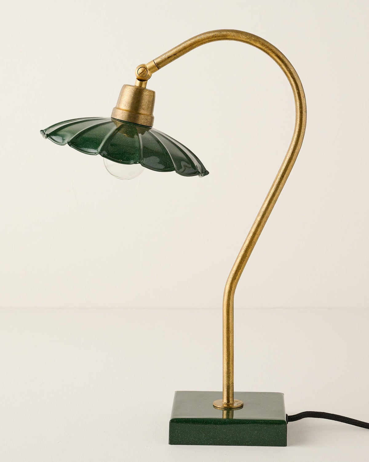 Mavelle Lulu Enamel Petal Lamp table lamp - View 8