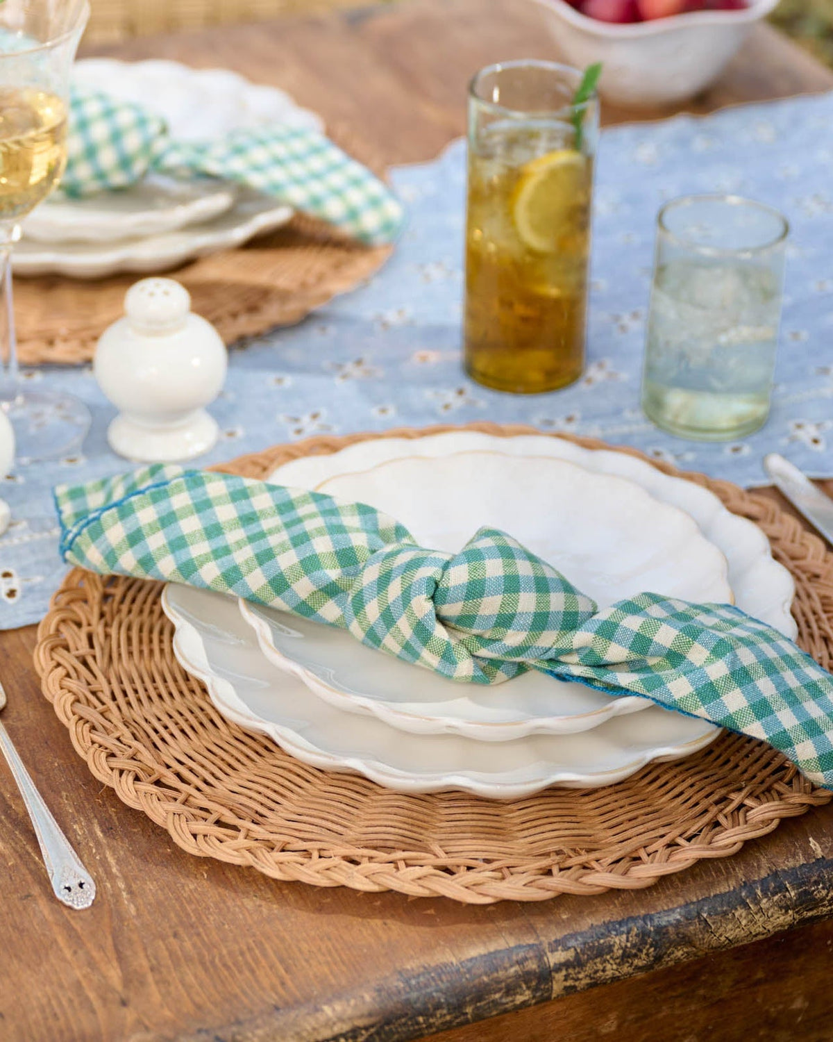 Mavelle Meadow Check Napkin Set of 4 cloth napkin set - Detail View