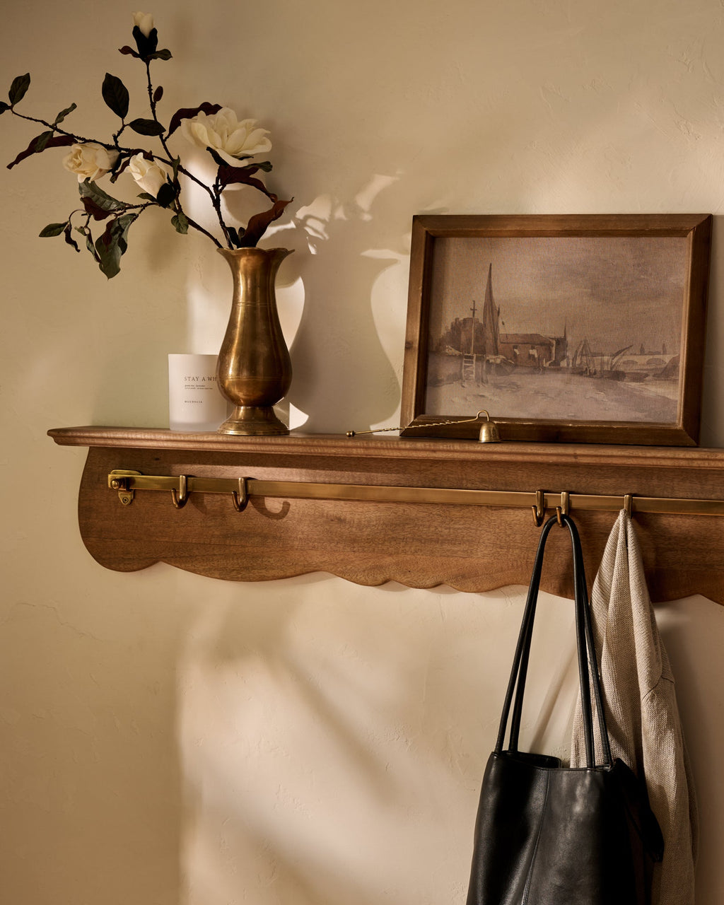 Mavelle Emile Rail Shelf wall shelf - Detail View