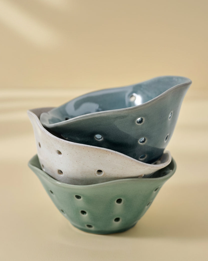 Mavelle Ceramic Berry Bowl bowl
