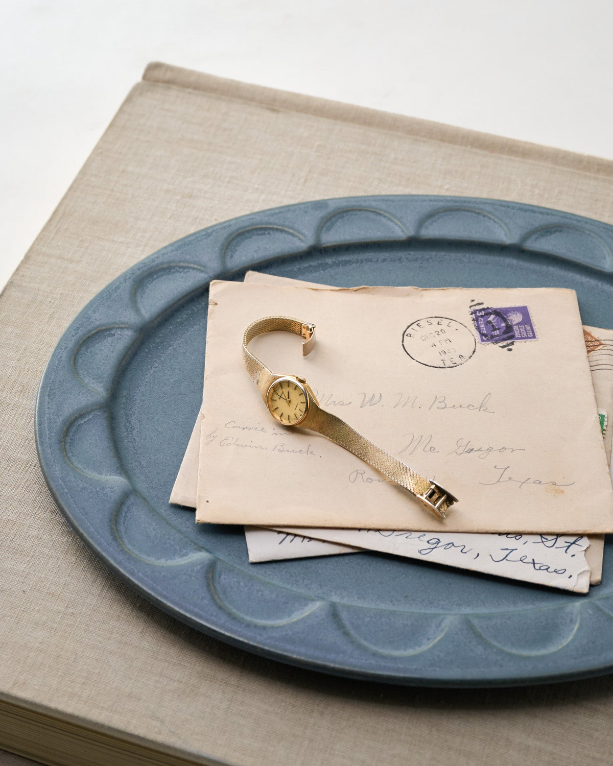 Mavelle Rory Ceramic Tray decorative tray - Detail View