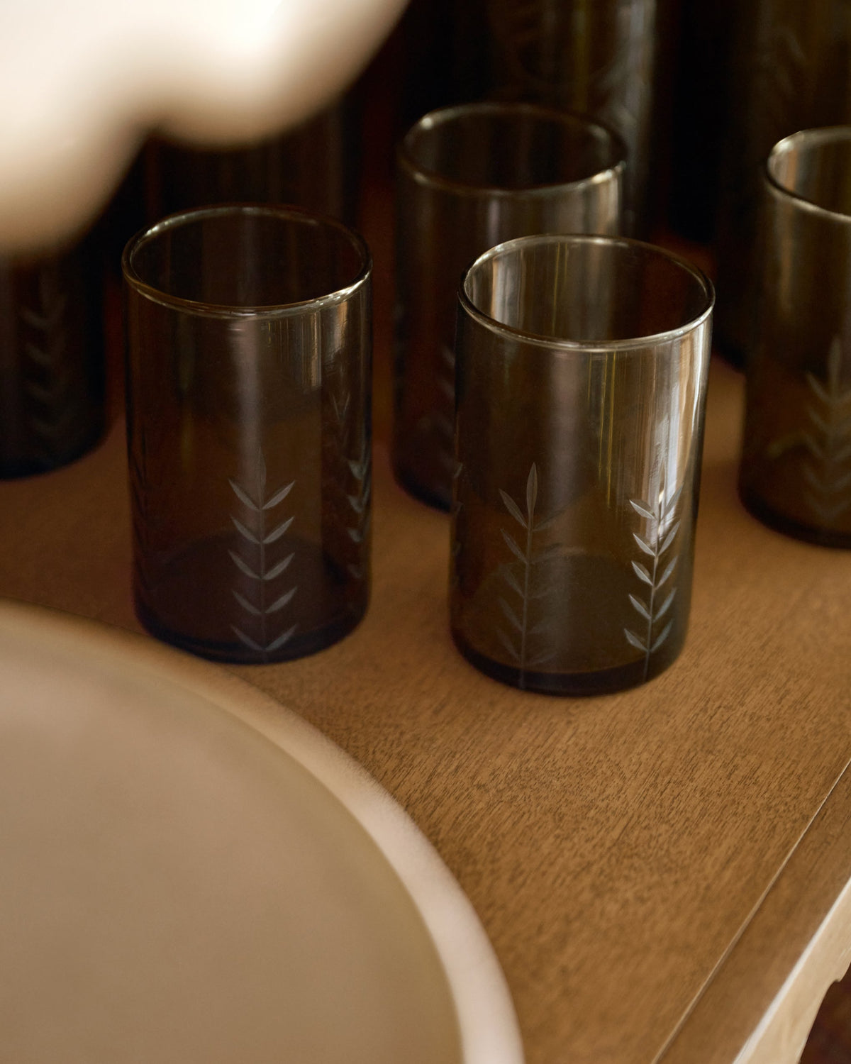 Mavelle Recycled Etched Glass Tumbler, Brown drinking glass - Detail View