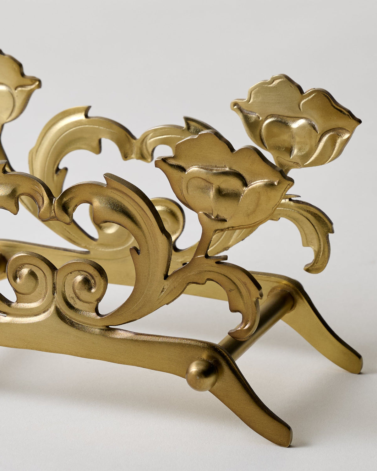Mavelle Antique Brass Tulip Card Holder decorative accent - Close-Up