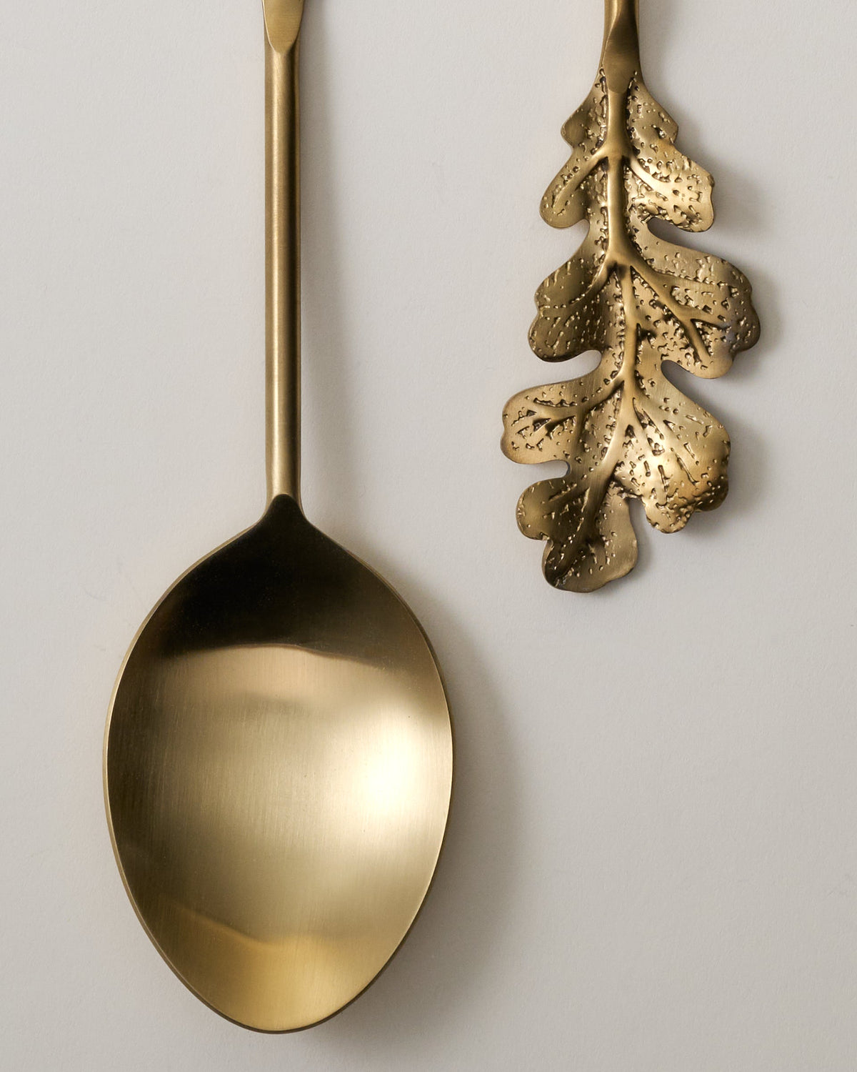 Mavelle Antique Brass Oak Leaf Handle Serving Set of Two serving piece - Styled in Room